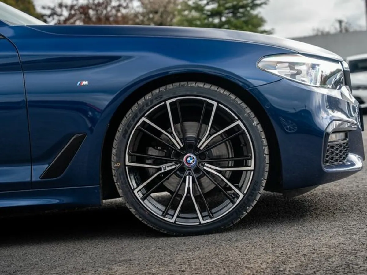 BMW 5-Series D G30 M Sport 4DR Auto - Image 4