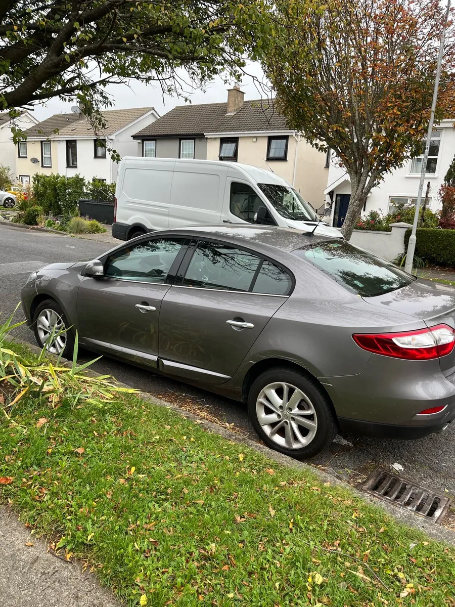 Renault Fluence 1.5 Diesal Automatic 2013 - Image 3