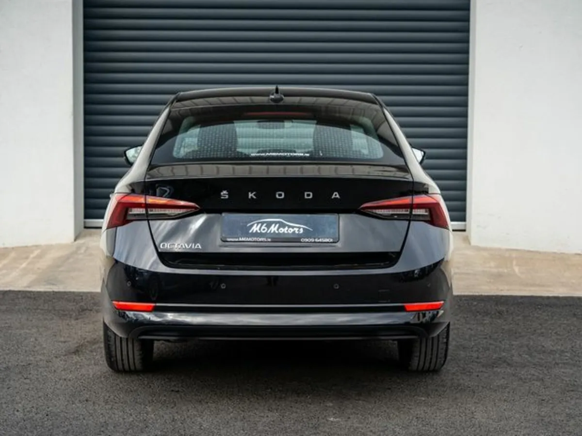 Skoda Octavia SE TECHNOLOGY TDI - Image 3
