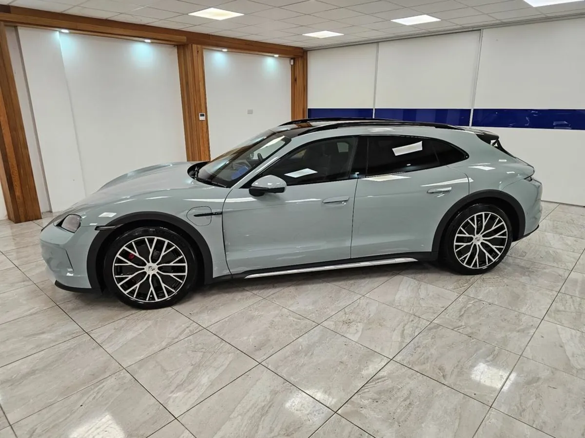 Porsche Taycan NEW MODEL 4S MODEL - Image 4