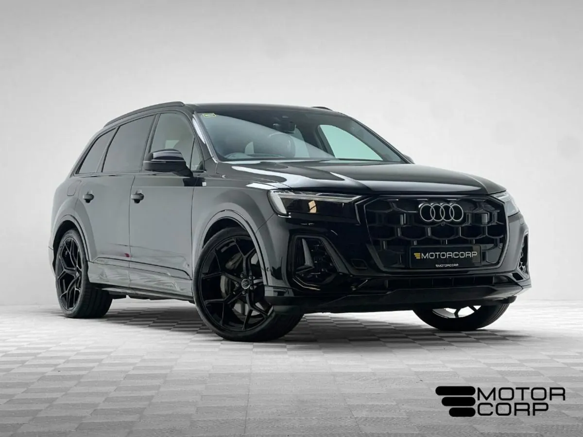Audi Q7 55 TFSI E S LINE QUATTRO - Image 1