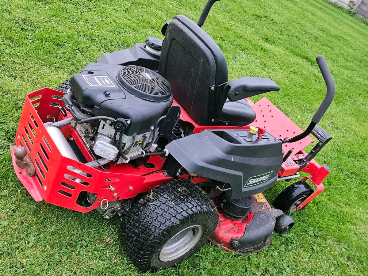 Snapper ztx150 Zero turn - Image 4