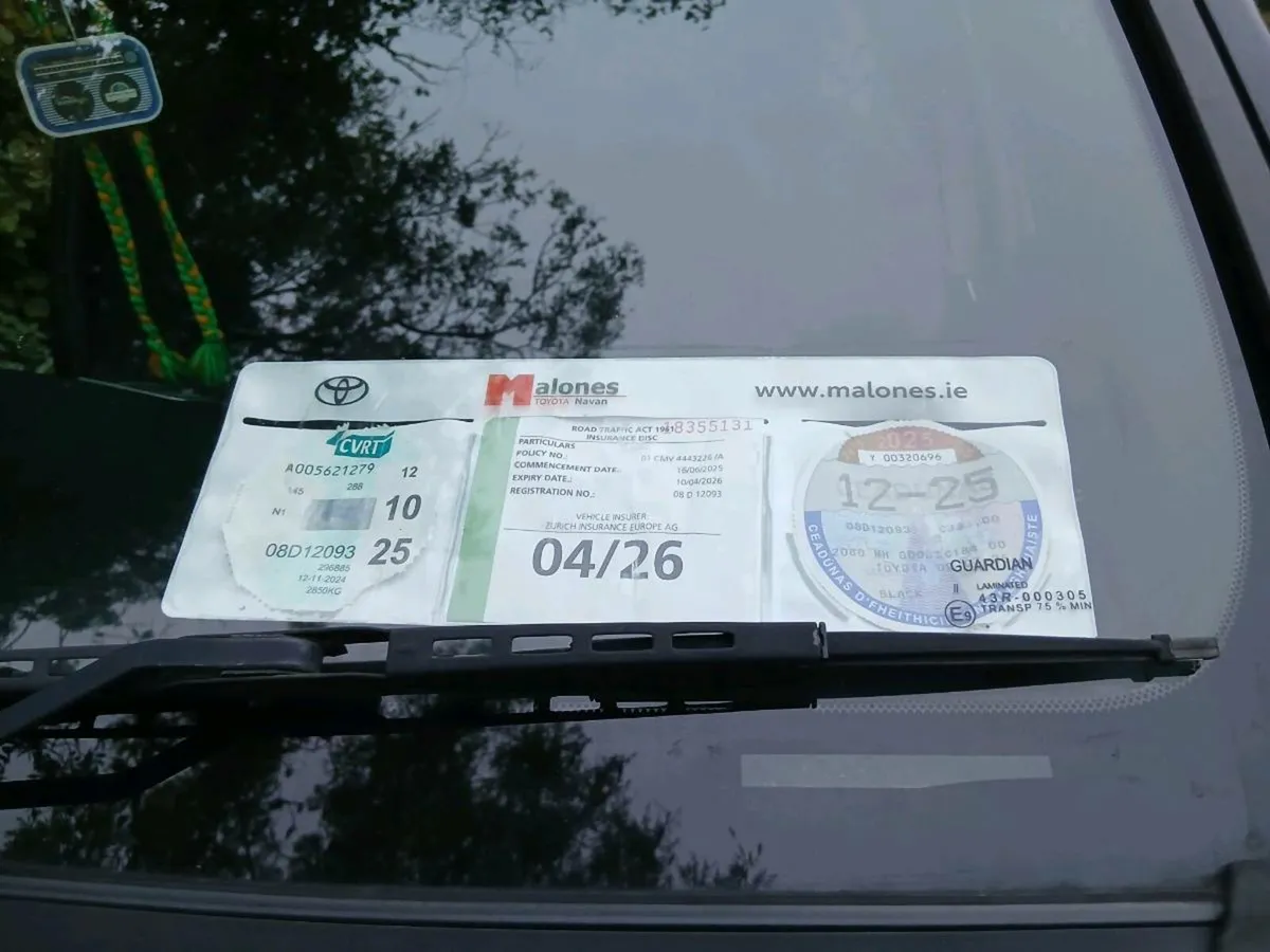 08 Toyota landcruiser - Image 4