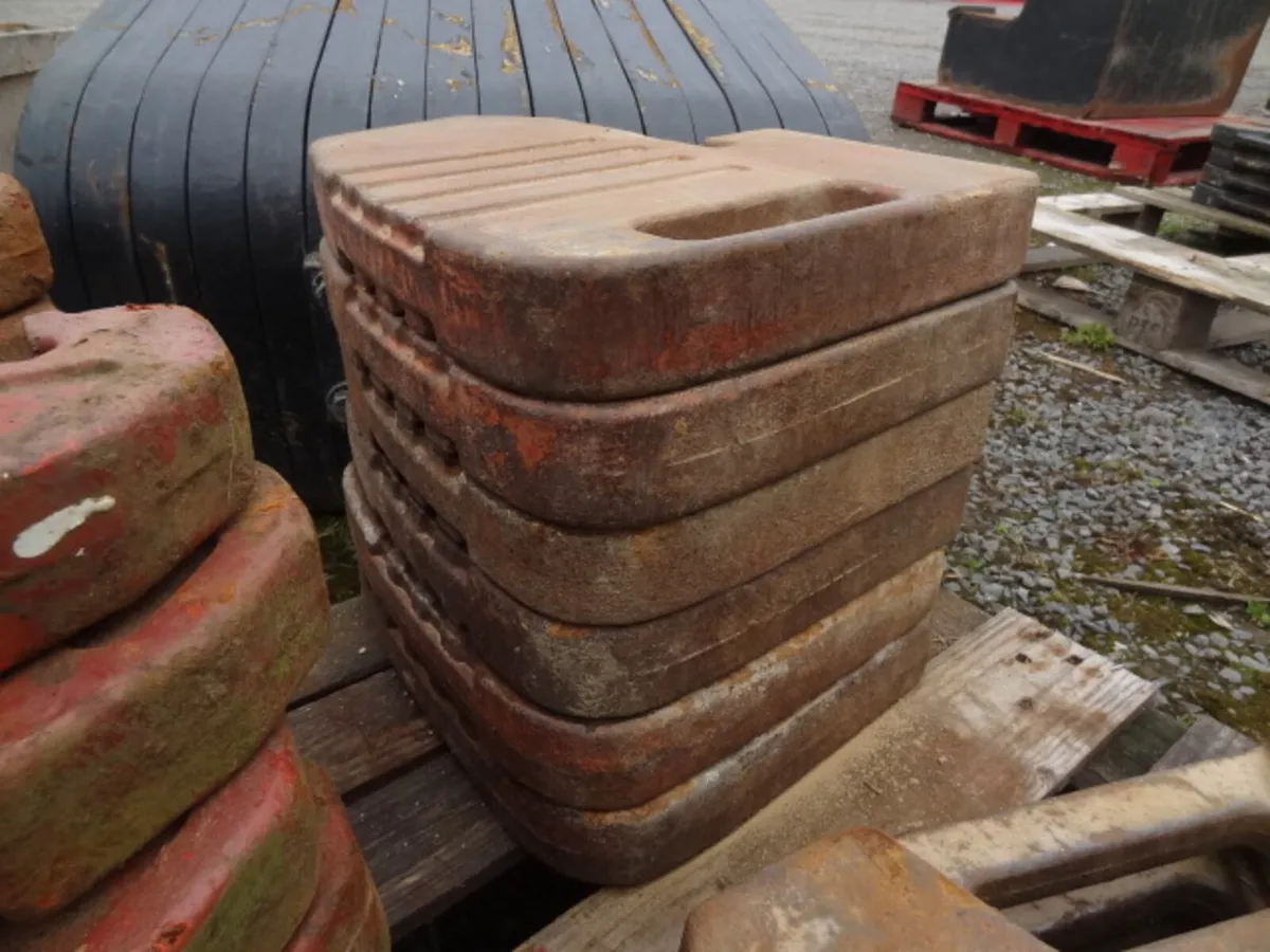 MF Massey Ferguson Tractor Suitcase Weights - Image 3