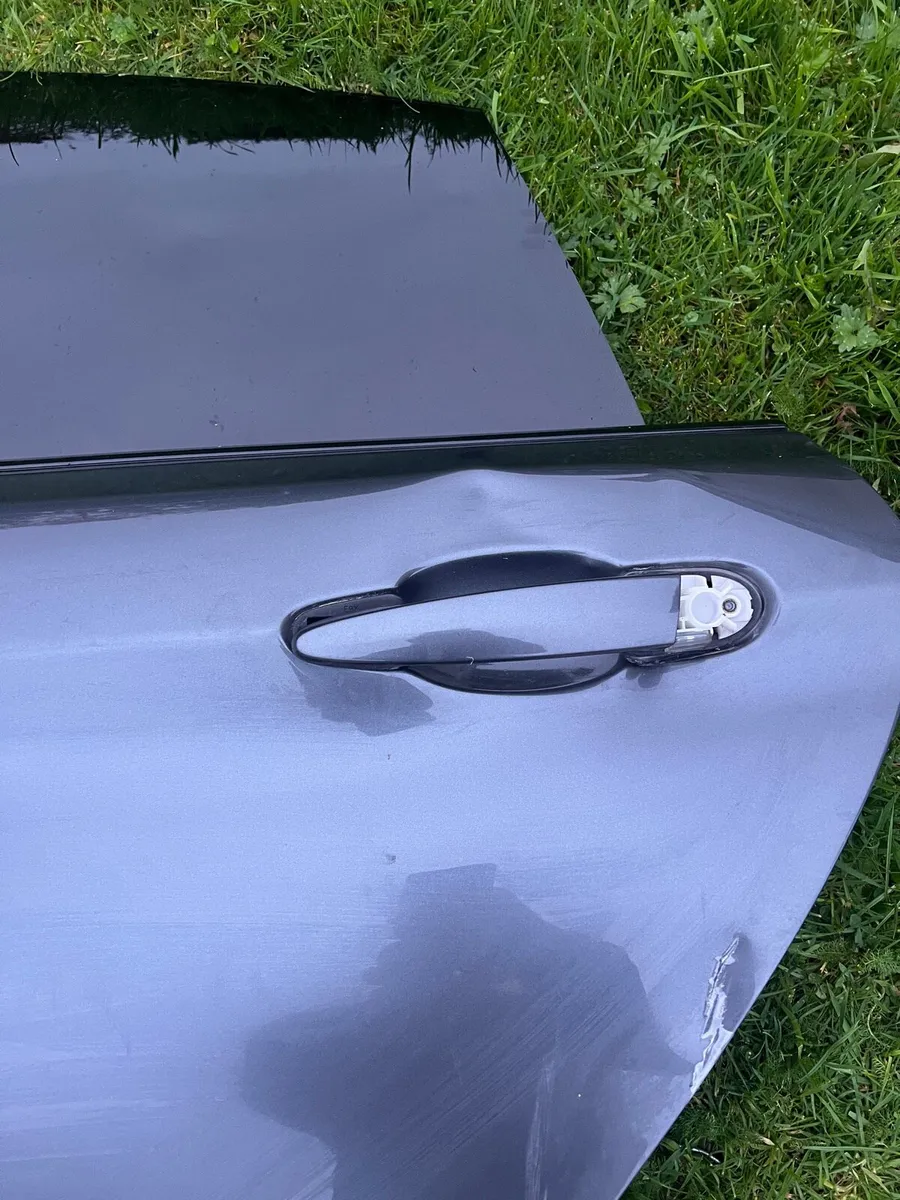 BMW 4 series- Gran coupe- Rear passenger door - Image 3
