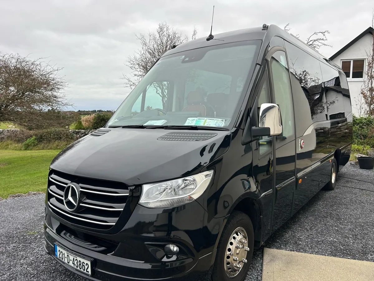 231 Mercedes Grand Tourer - Image 3