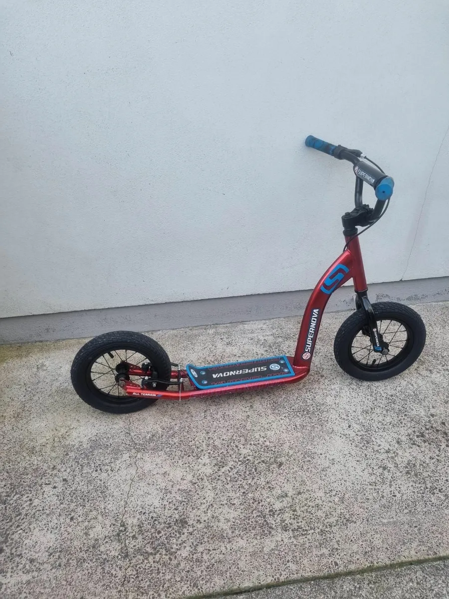 Scooter/bike - Image 1