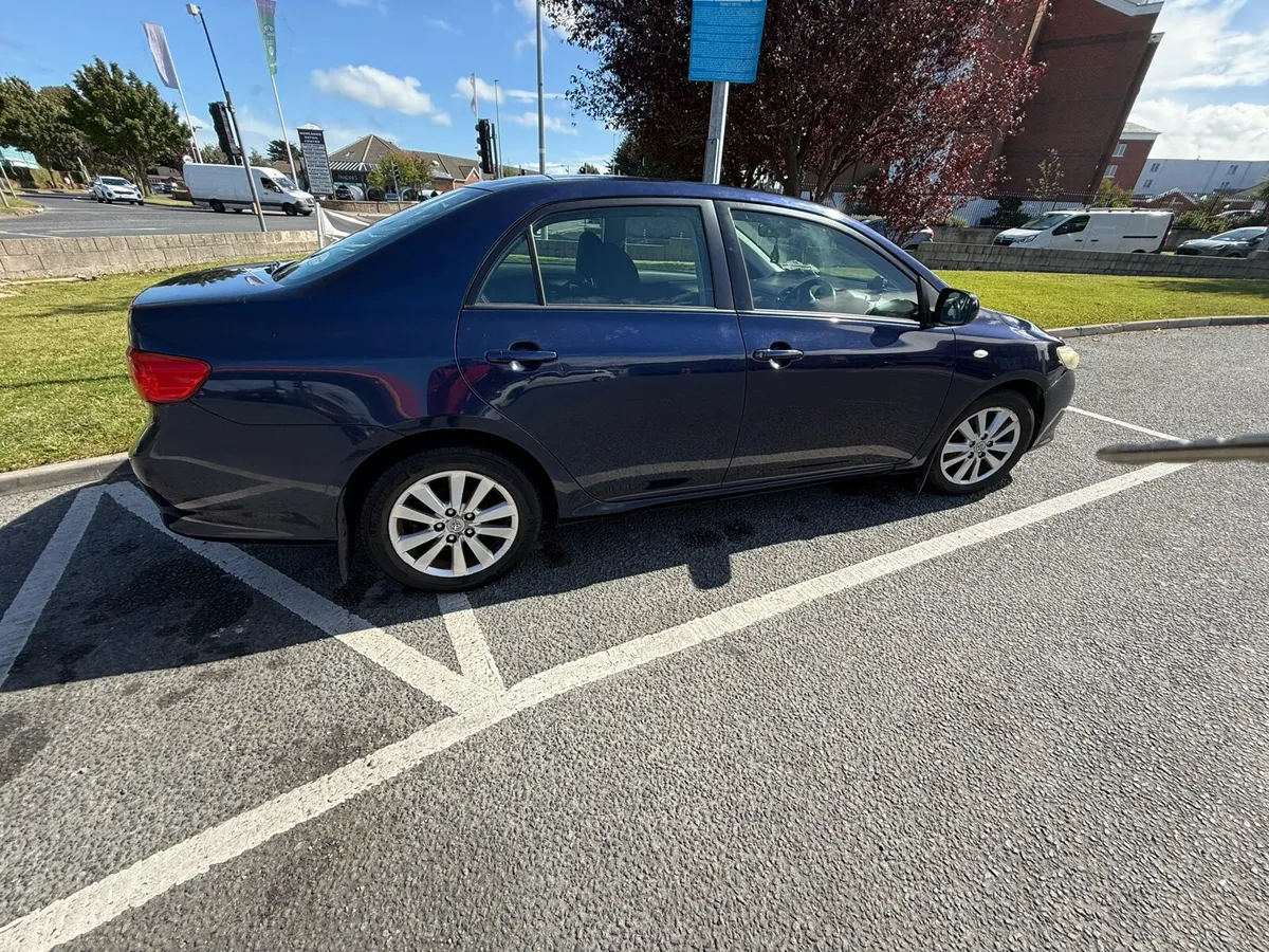 Toyota Corolla 2007 - Image 1