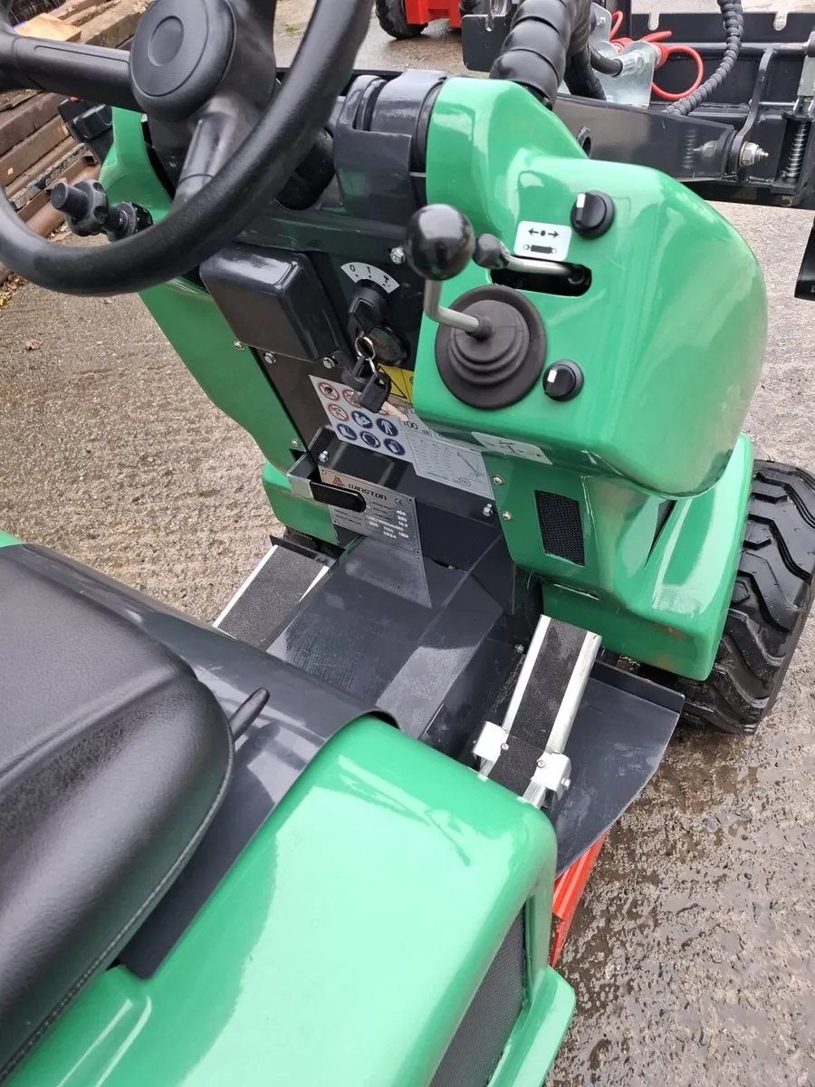 Winston 803 wheel loader - Image 3