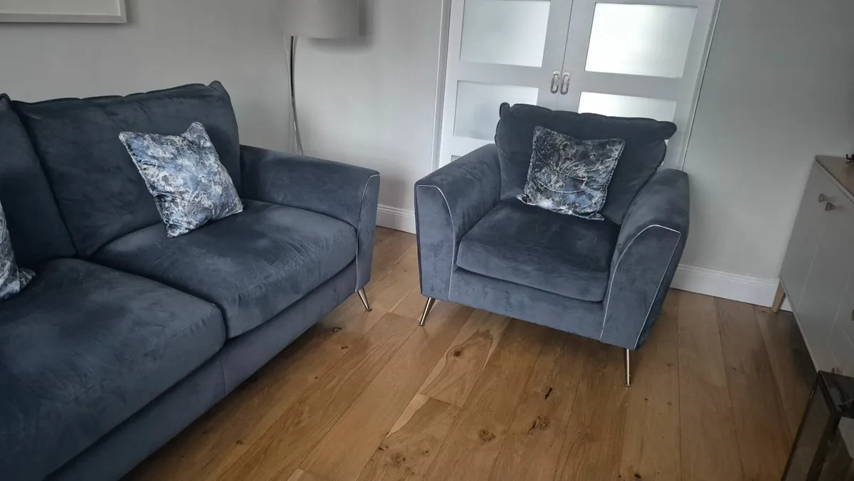 3 Seater Couch plus Armchair - Image 1