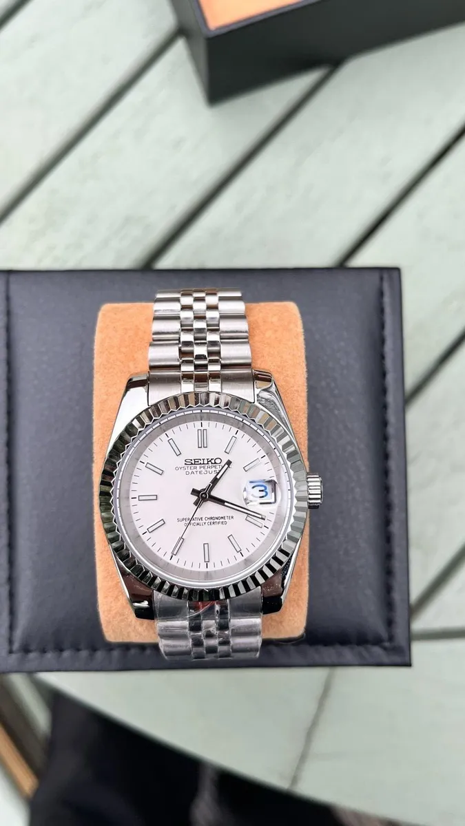 Seiko Datejust Mod Automatic 39mm Watch - Image 2