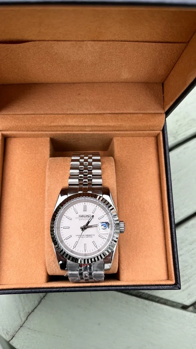 Seiko Datejust Mod Automatic 39mm Watch - Image 3