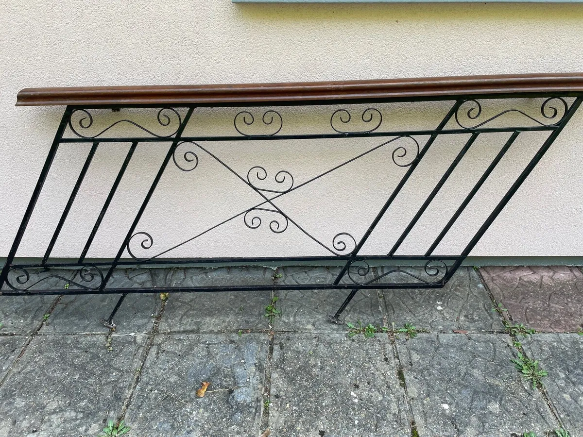 Hand rails - Image 2