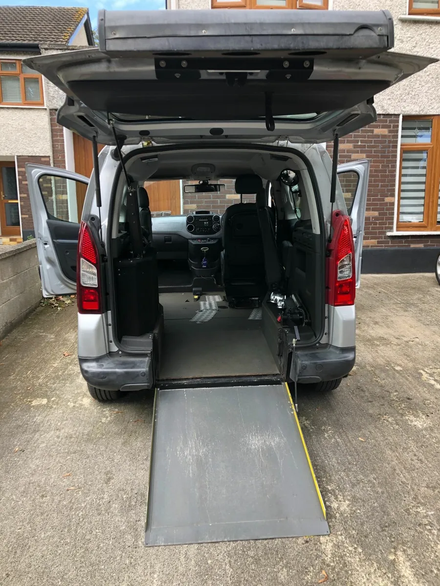 Citroen Berlingo  Automatic Multispace 2012 - Image 2