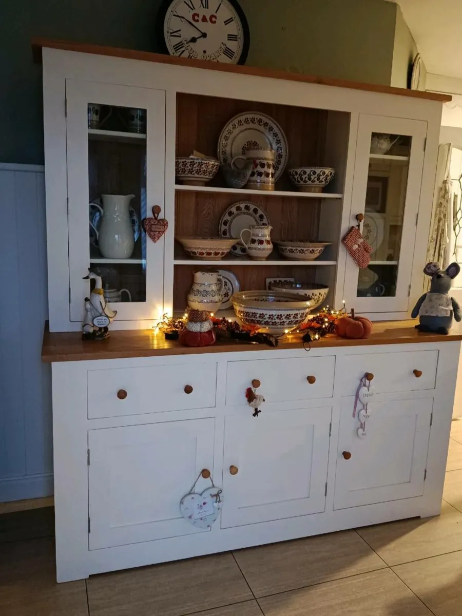 Cream kitchen dresser delivery arranged - Image 2