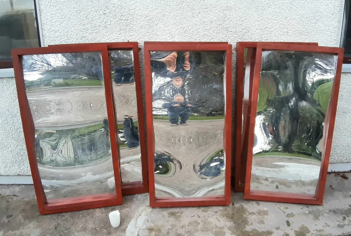 Carnival style mirrors - Image 1