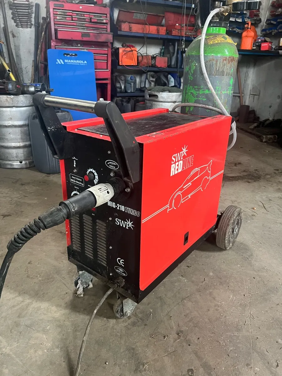 Swp 210 amp mig welder - Image 1