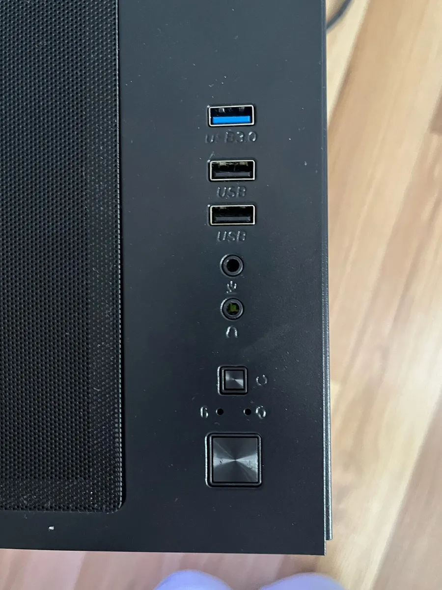 Plug & Play Gaming PC - RTX 4060, Ryzen 5, 16GB - Image 4