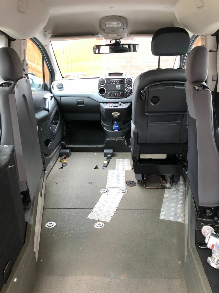 Citroen Berlingo  Automatic Multispace 2012 - Image 4