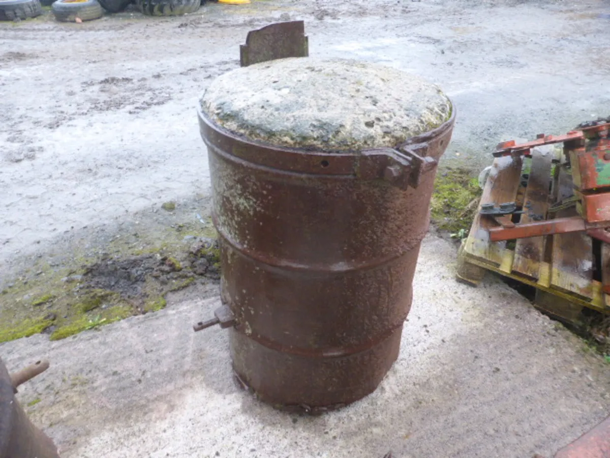 Rear Concrete Weight Barrel - Image 2
