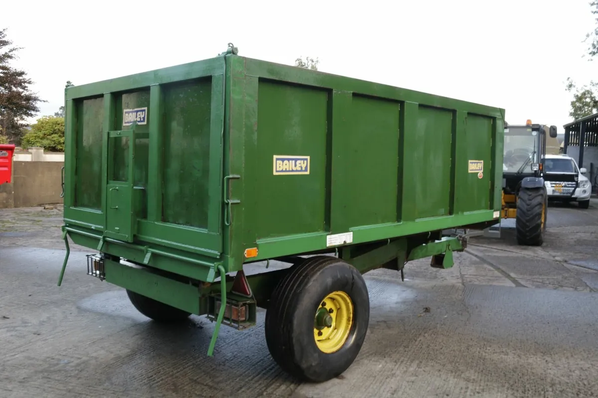 bailey grain trailer - Image 1
