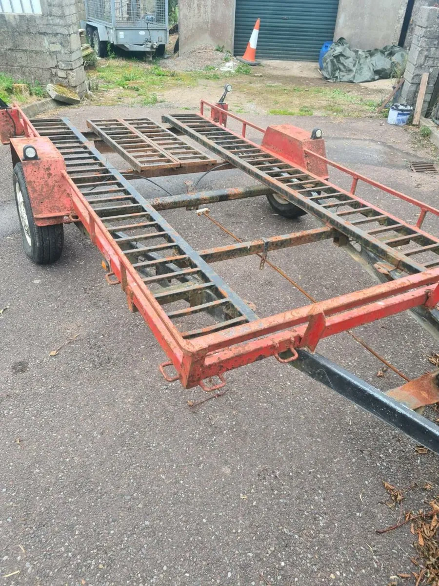 Car transporter - Image 1