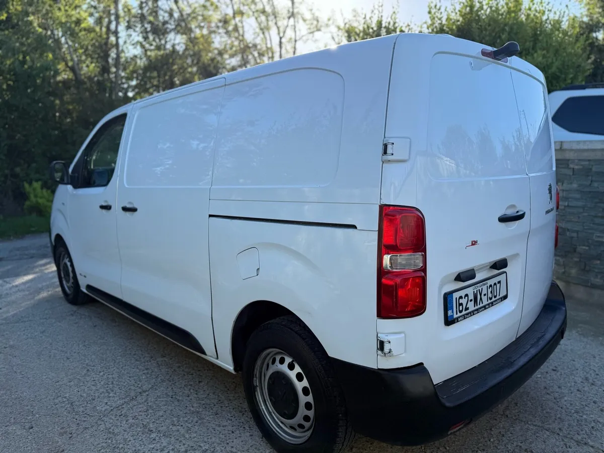 2016 (162) Peugeot expert Doe&tax - Image 3