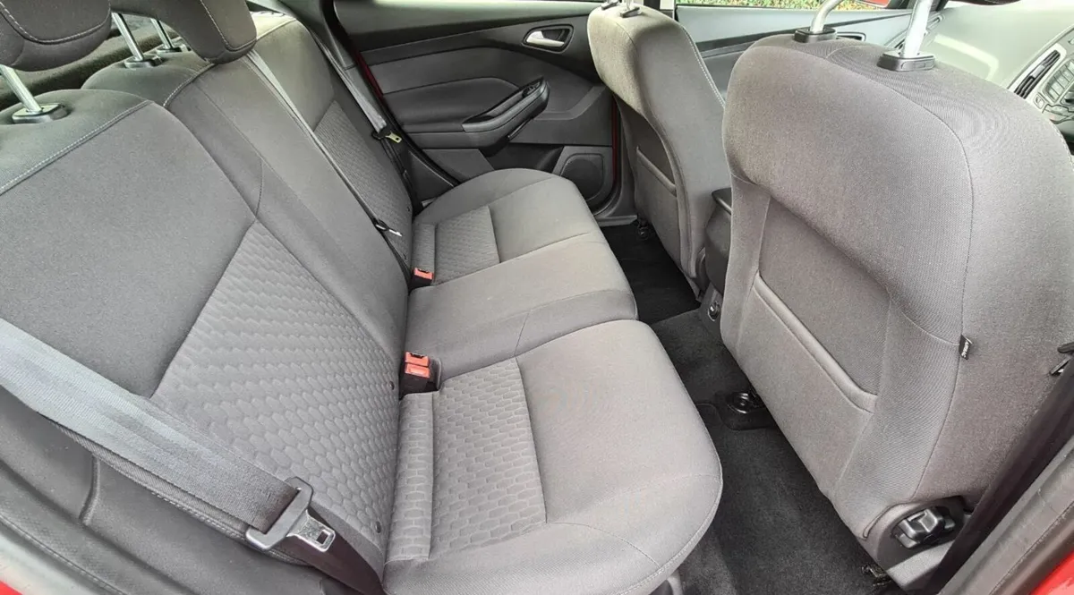 142 Ford Focus 1.6 Diesel - FSH - New NCT - Image 4