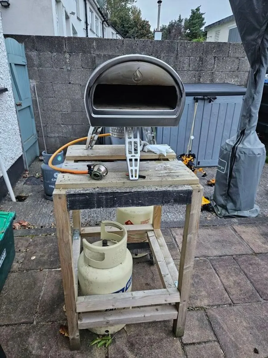 Gozney Roccbox Pizza Oven - Image 3
