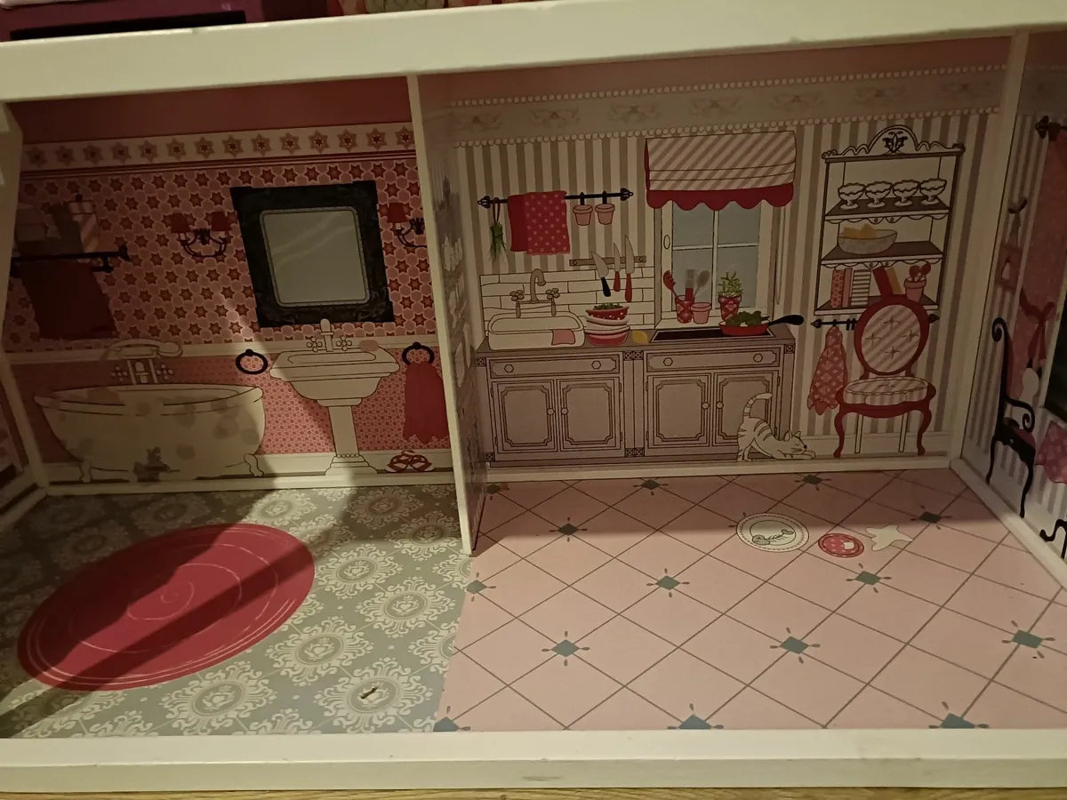 Isabelle Doll House - Image 3