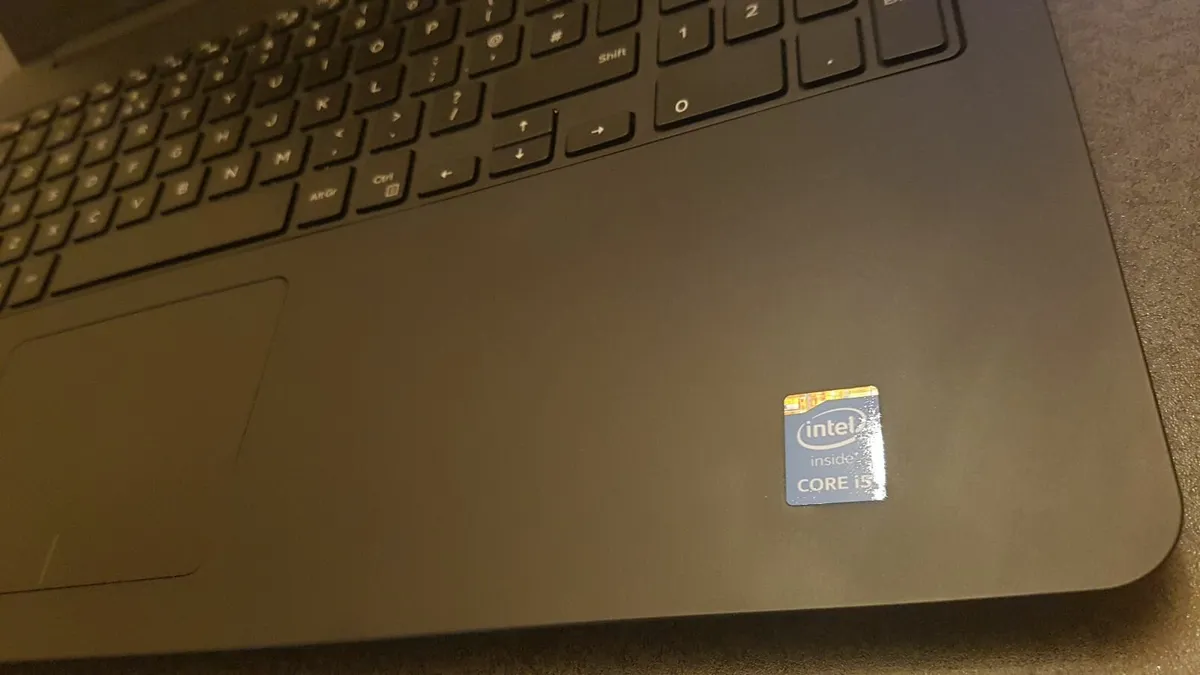 Dell Latitude 3550 - Image 4