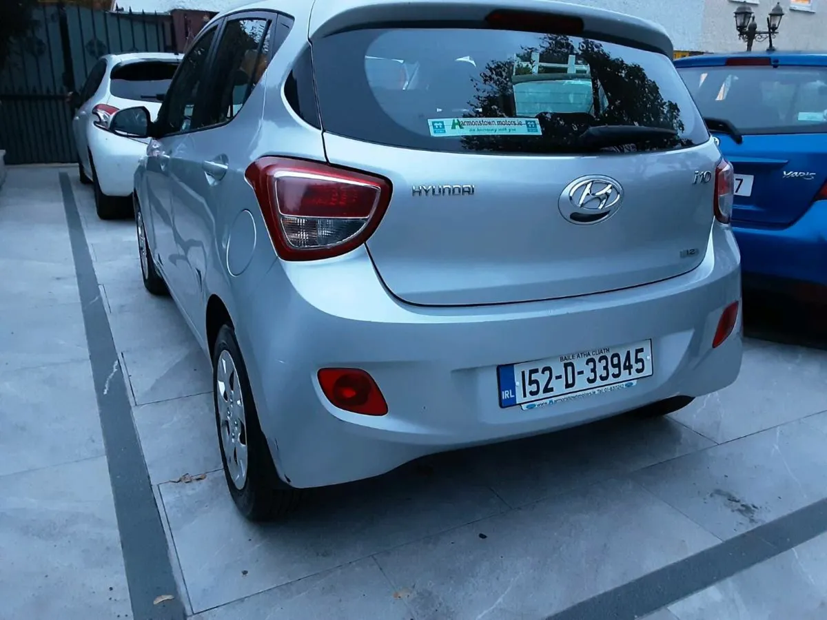 Hyundai i10 low mileage - Image 2