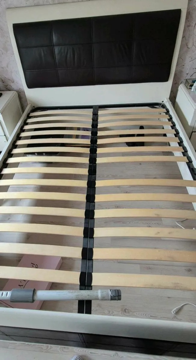 Base of King Size bed - Image 1