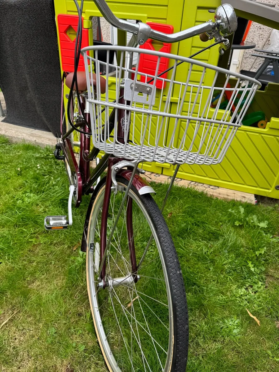 Ladies Bicycle - Image 4