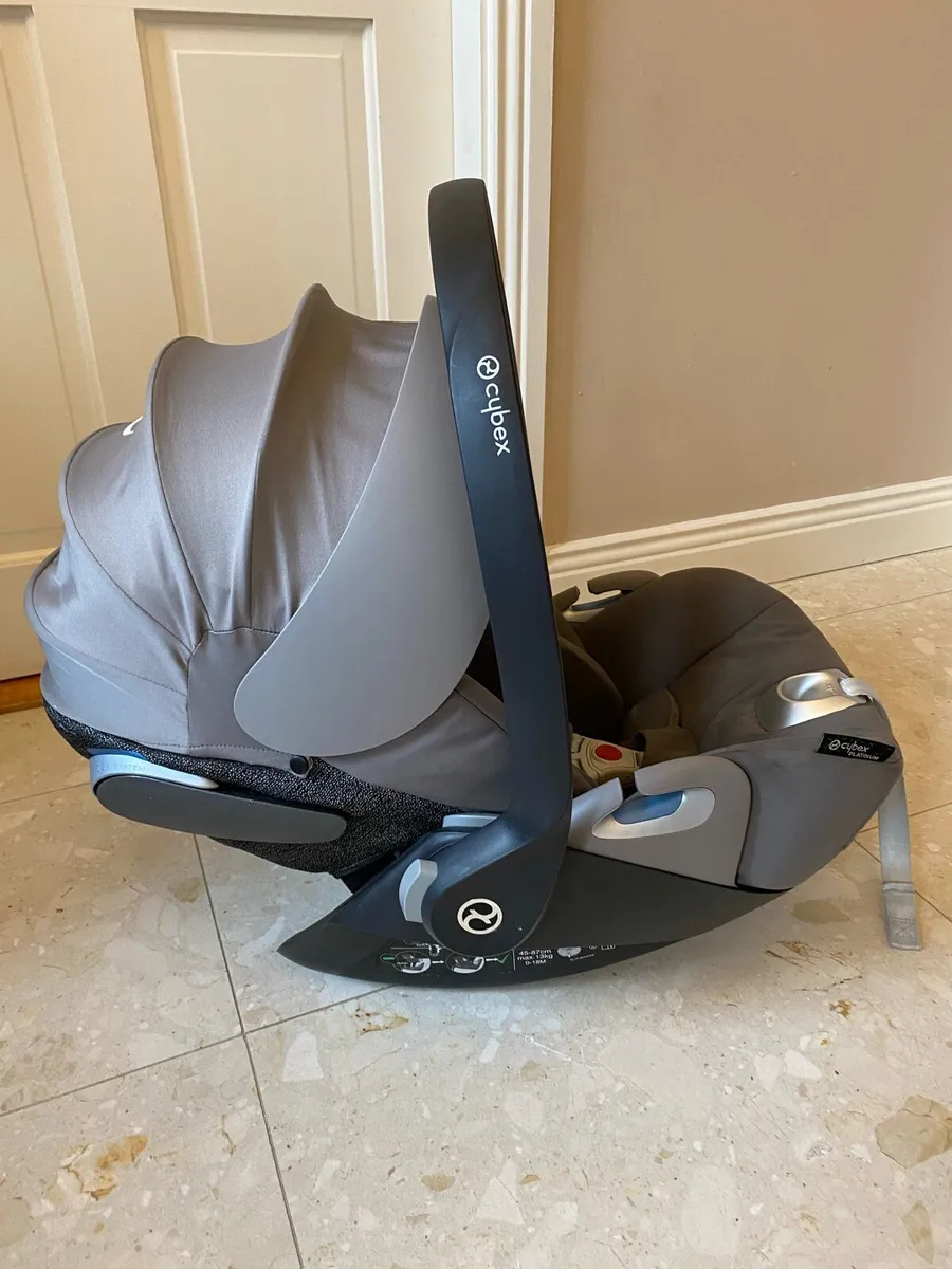 Platinum Cybex Cloud Z I size Car Seat with h - Image 4