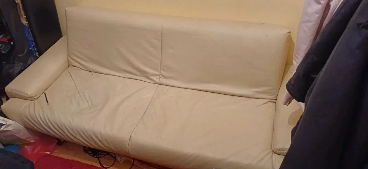 3 Seater Couch/ Bed - Image 3