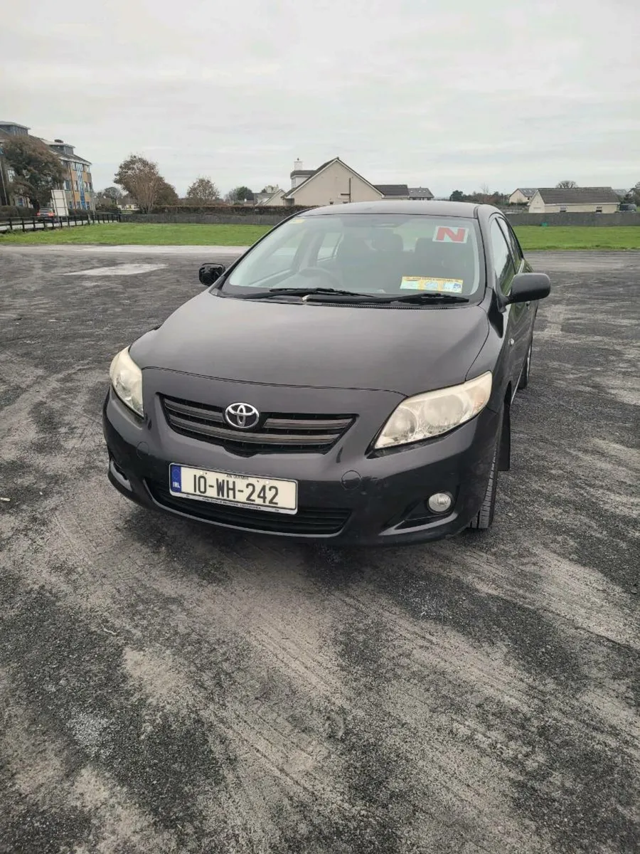 2010 Toyota Corolla - Image 2