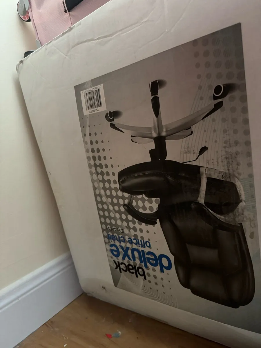 Deluxe Office Chair - Black brand new - Image 1