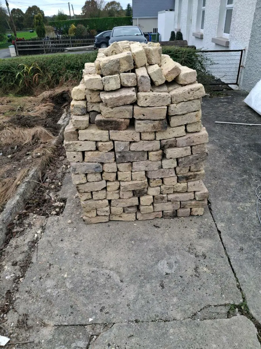 Yellow Bricks for sale - Image 2