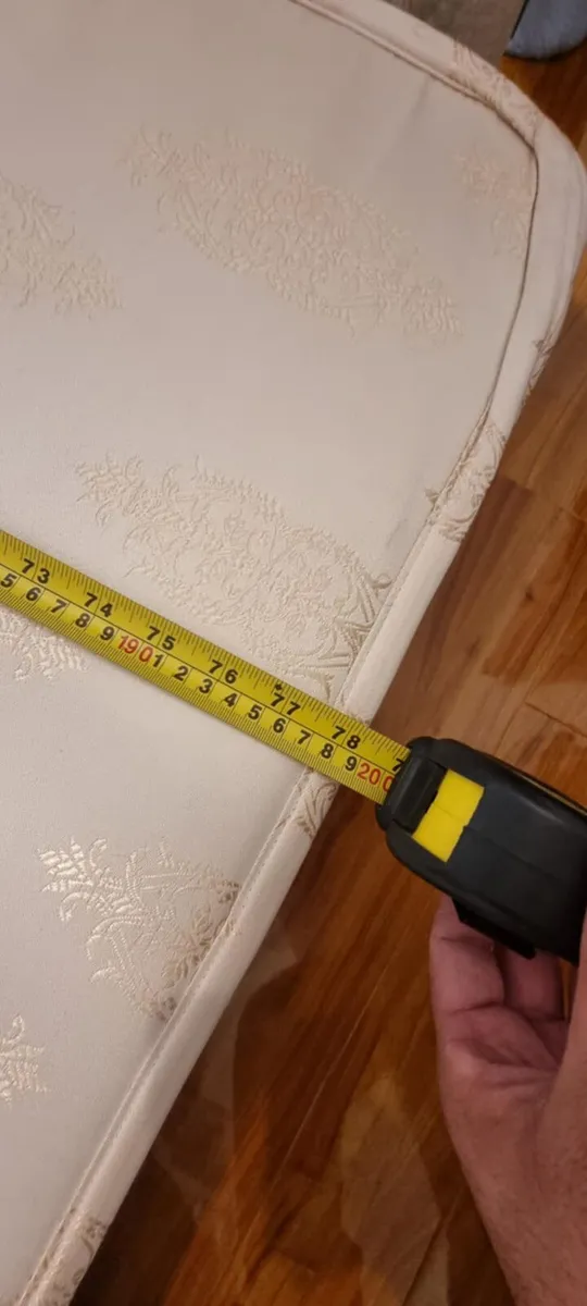Bed frame + mattress - Image 3