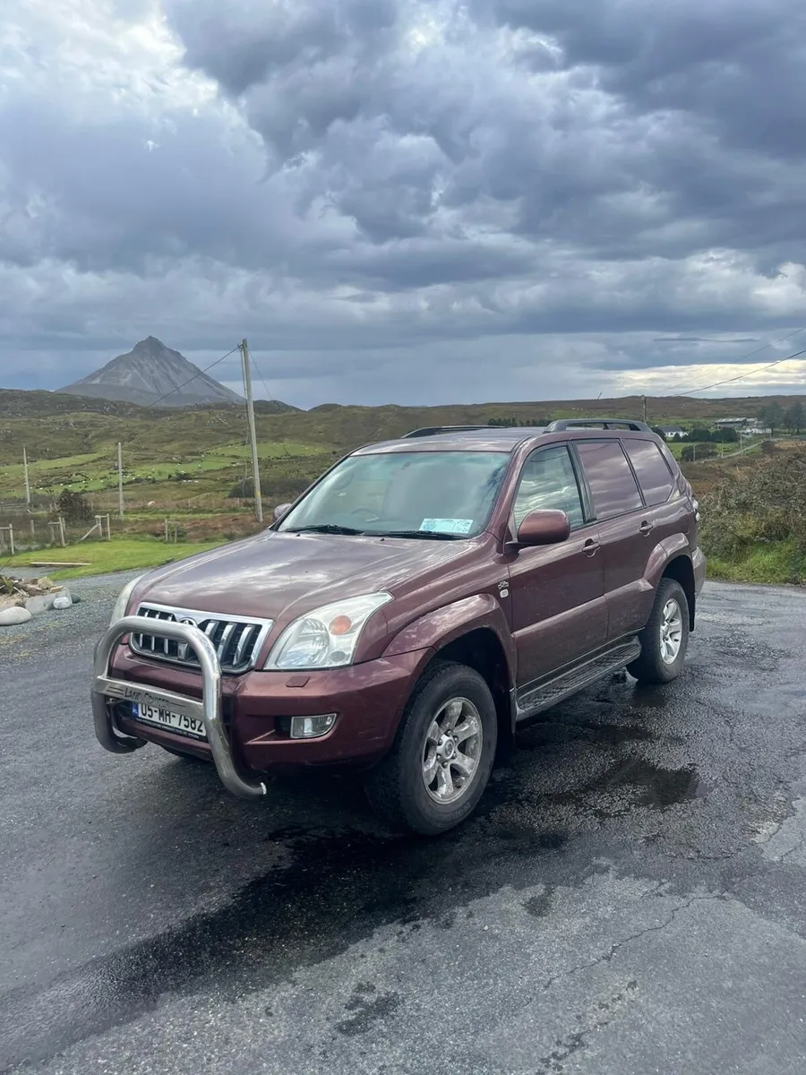 Toyota Land Cruiser 2005 - Image 3