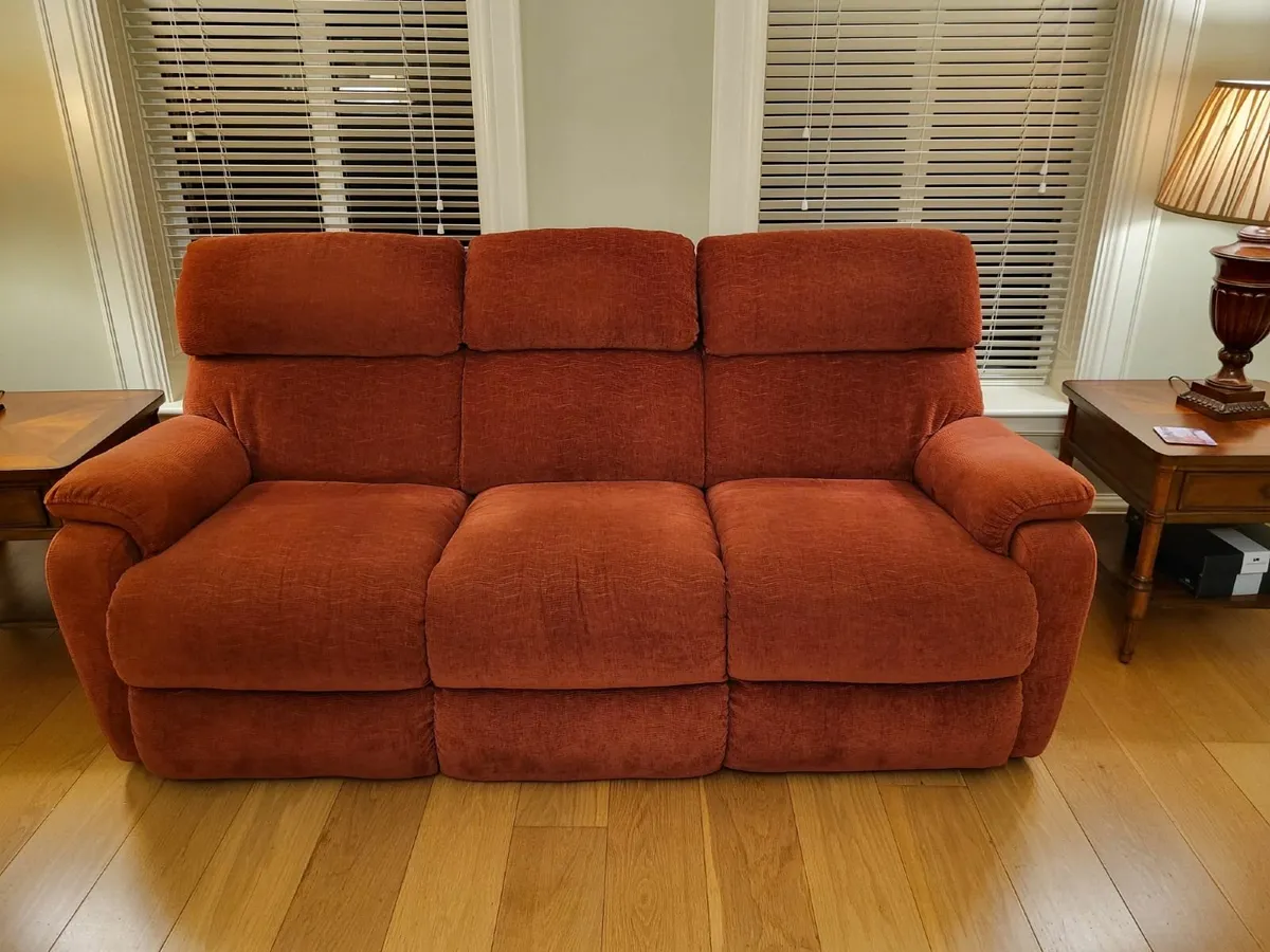 3 seater Couch, 2 leather recliners - Image 3