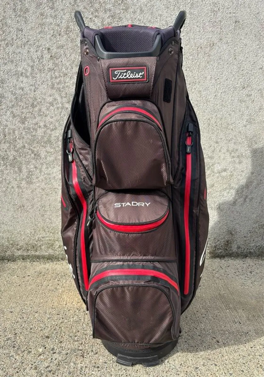 Titleist 14 StaDry Cart Golf Bag - Image 1