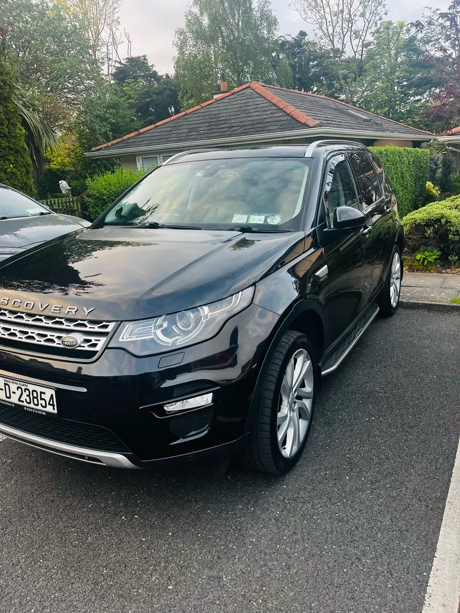 Discovery Sport - Image 1