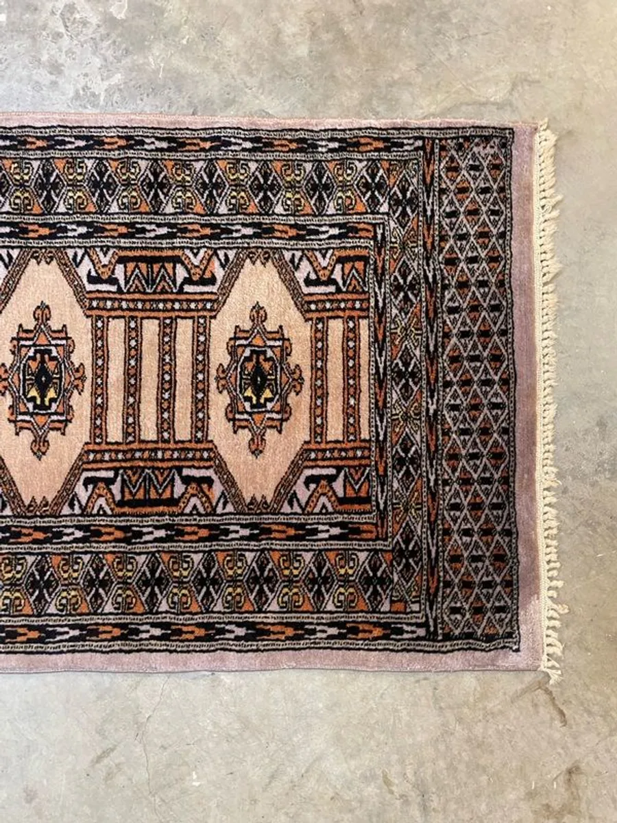 Pakistani Hand-Knitted Geometrical Runner - Image 2