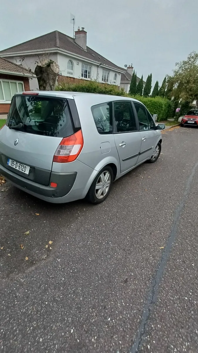 Renault Megane 2005 - Image 2