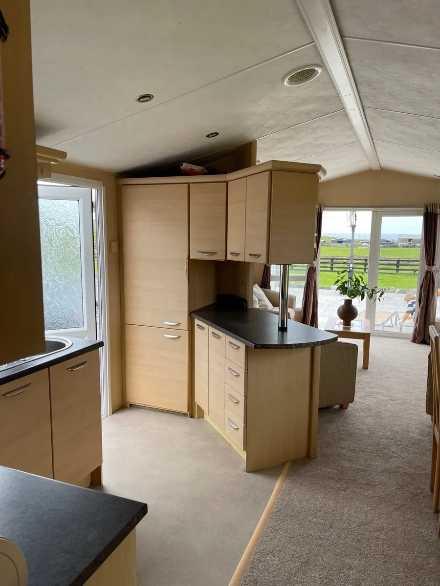 Mobile Home - Image 3