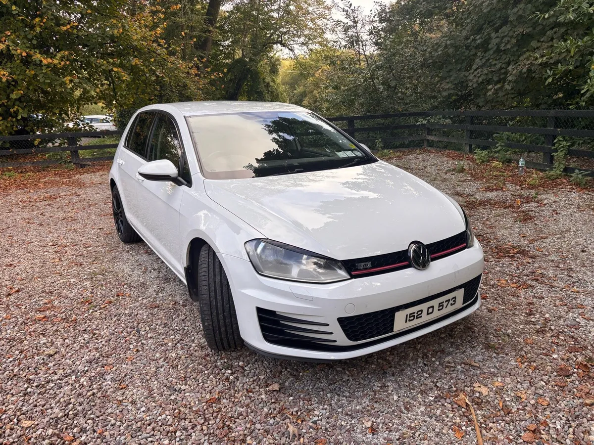 Volkswagen Golf 1.6TDI Bluemotion - Image 4