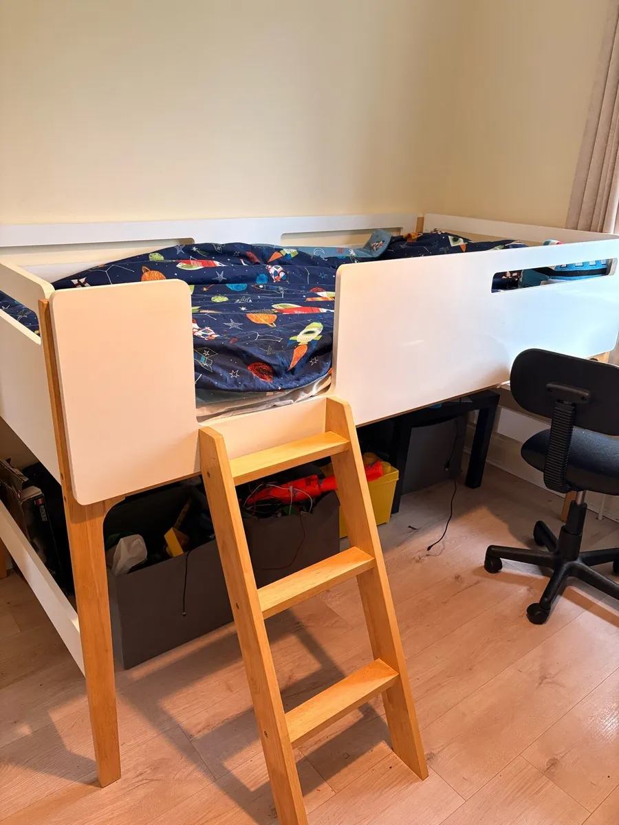 Mid sleeper bed - Image 2