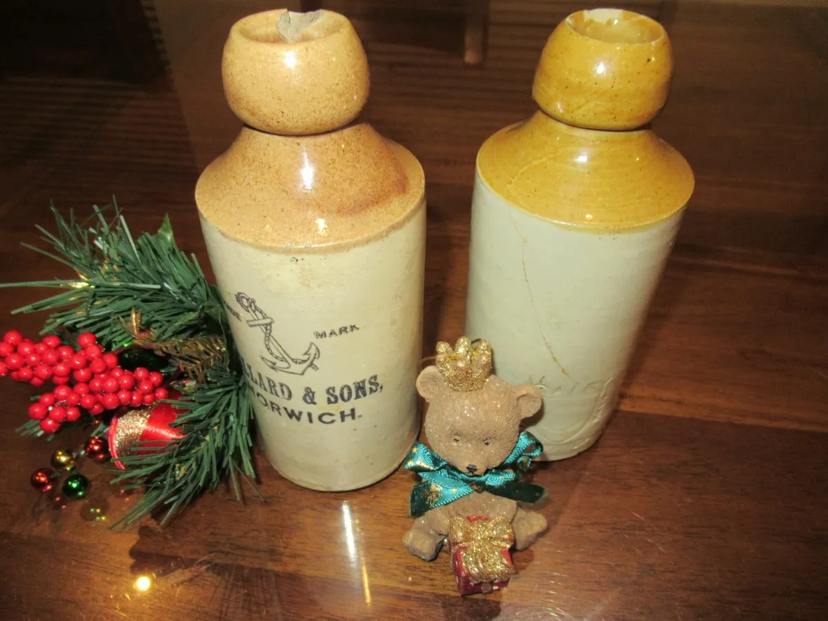 antique vintage flagon CHRISTMAS GIFT cottage man - Image 3